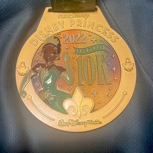 2022 Disney Princess 10k medal-Tiana